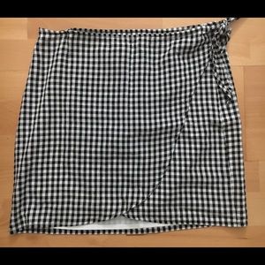 Madewell side tie skirt. Size 6